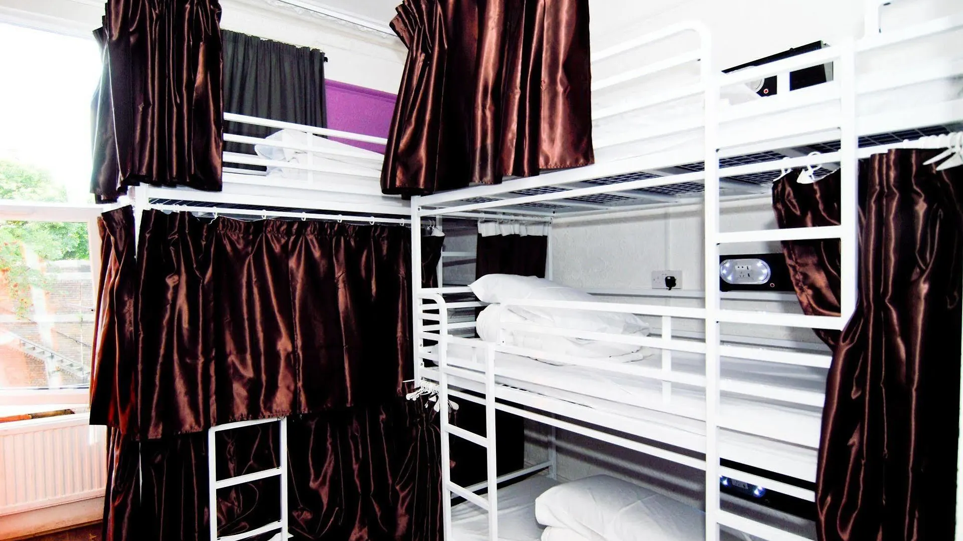 Book A Bed Hostels Londres